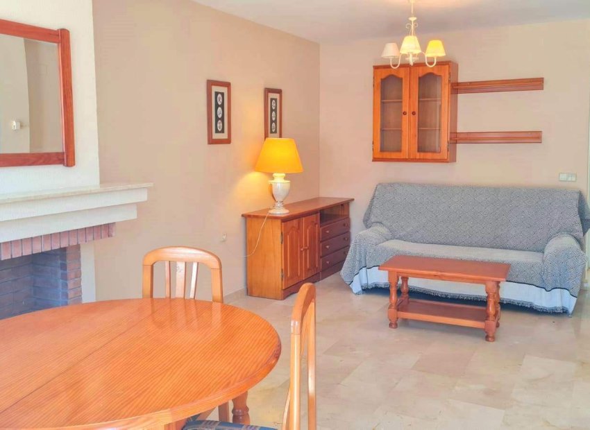 Resale - Townhouse / Duplex / Corner - Villamartín - Los Dolses
