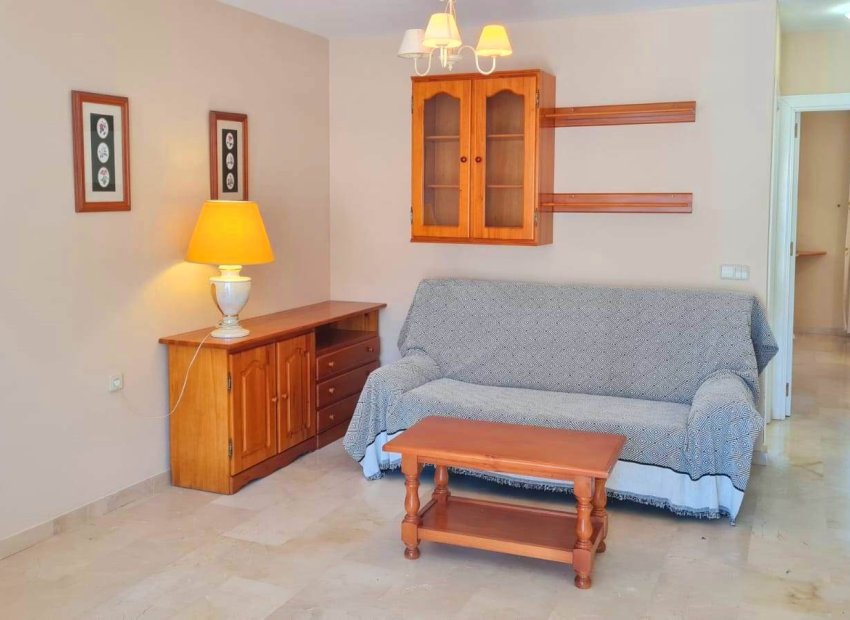 Resale - Townhouse / Duplex / Corner - Villamartín - Los Dolses