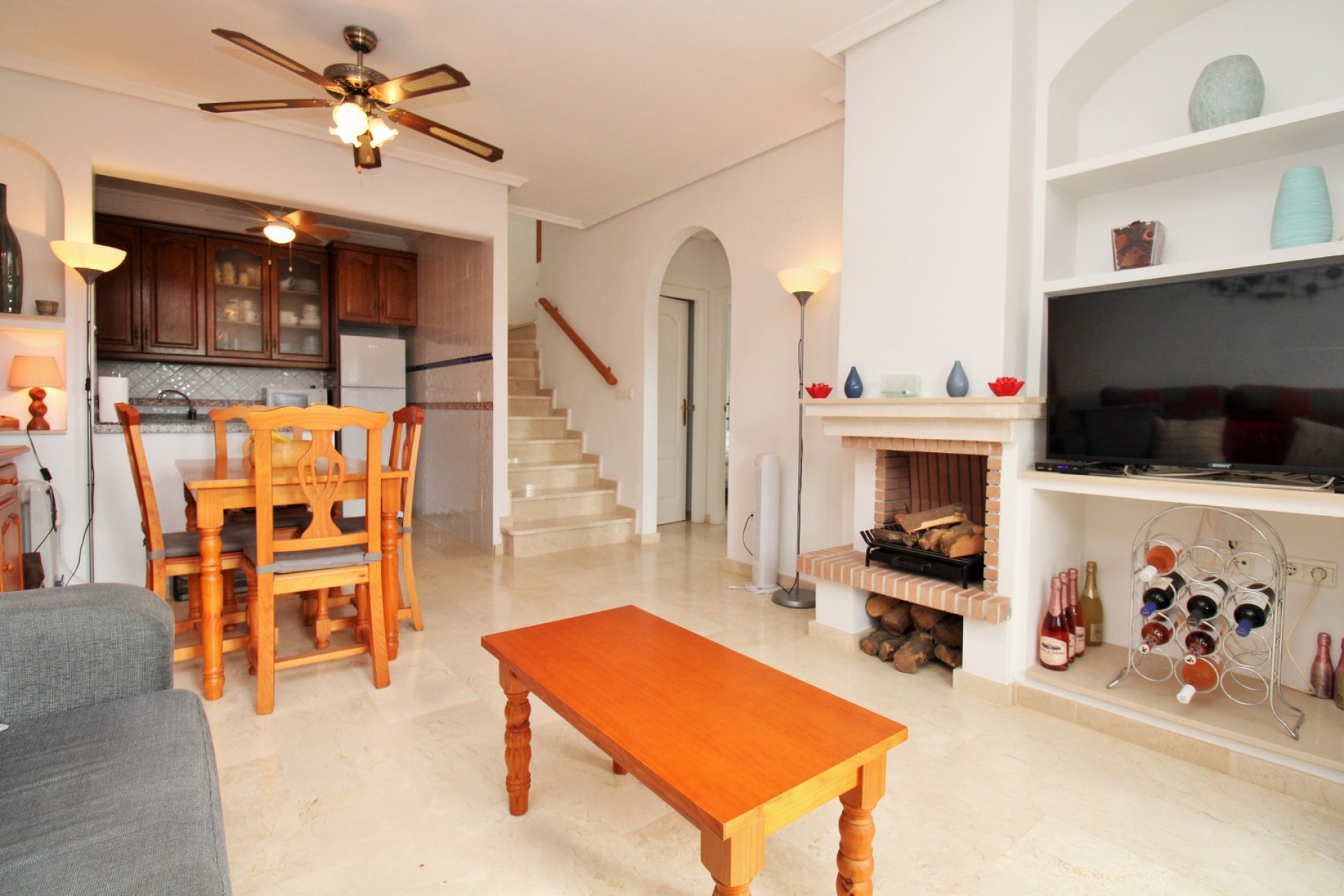 Resale - Townhouse / Duplex / Corner - Villamartín - PAU 8