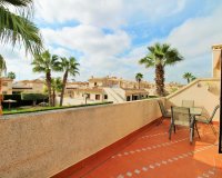 Resale - Townhouse / Duplex / Corner - Villamartín - PAU 8
