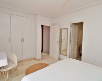 Resale - Townhouse / Duplex / Corner - Villamartín - PAU 8