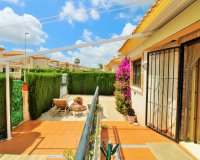 Resale - Townhouse / Duplex / Corner - Villamartín - PAU 8