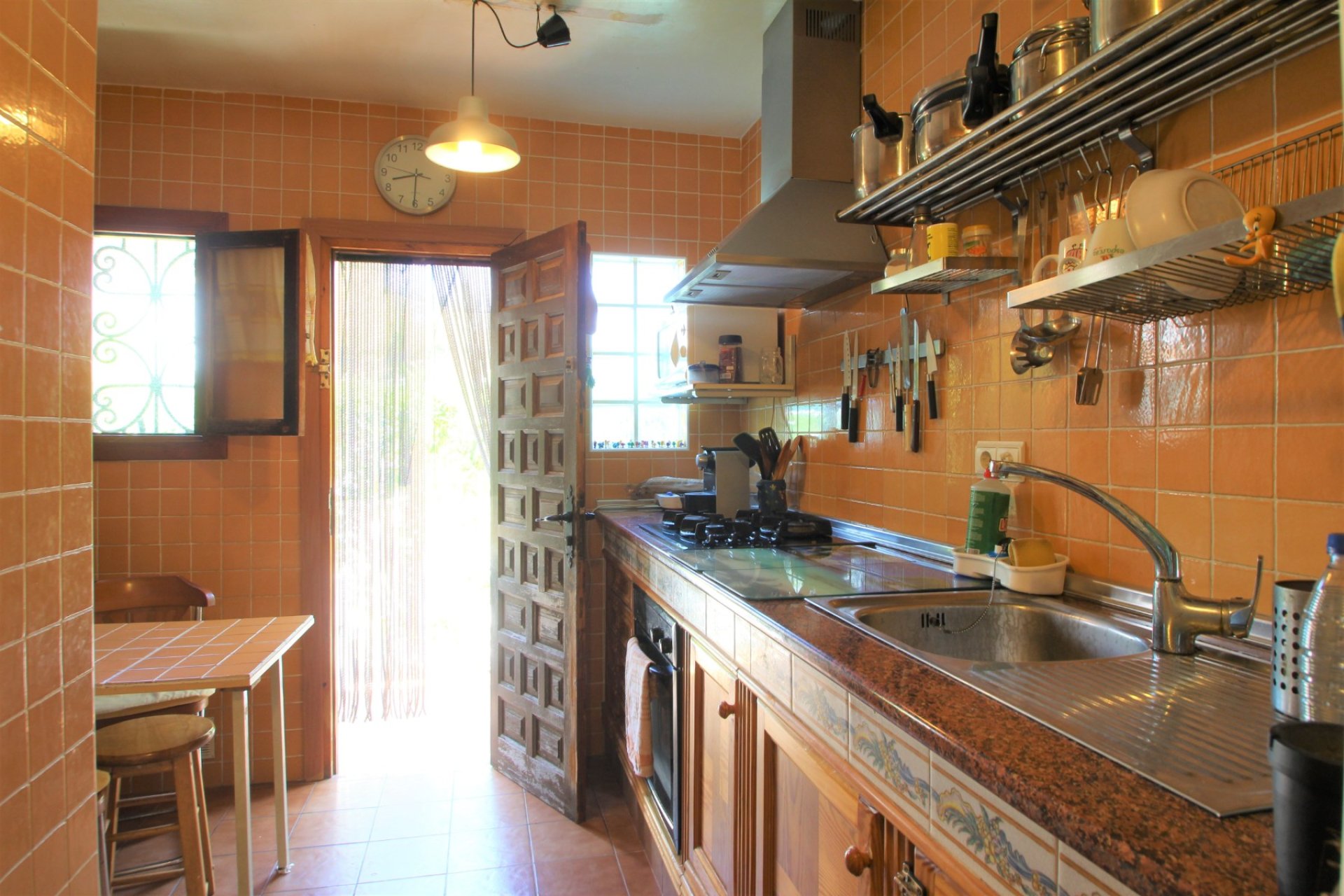 Resale - Townhouse / Duplex / Corner - Villamartín