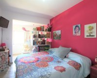 Resale - Townhouse / Duplex / Corner - Villamartín