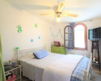 Resale - Townhouse / Duplex / Corner - Villamartín