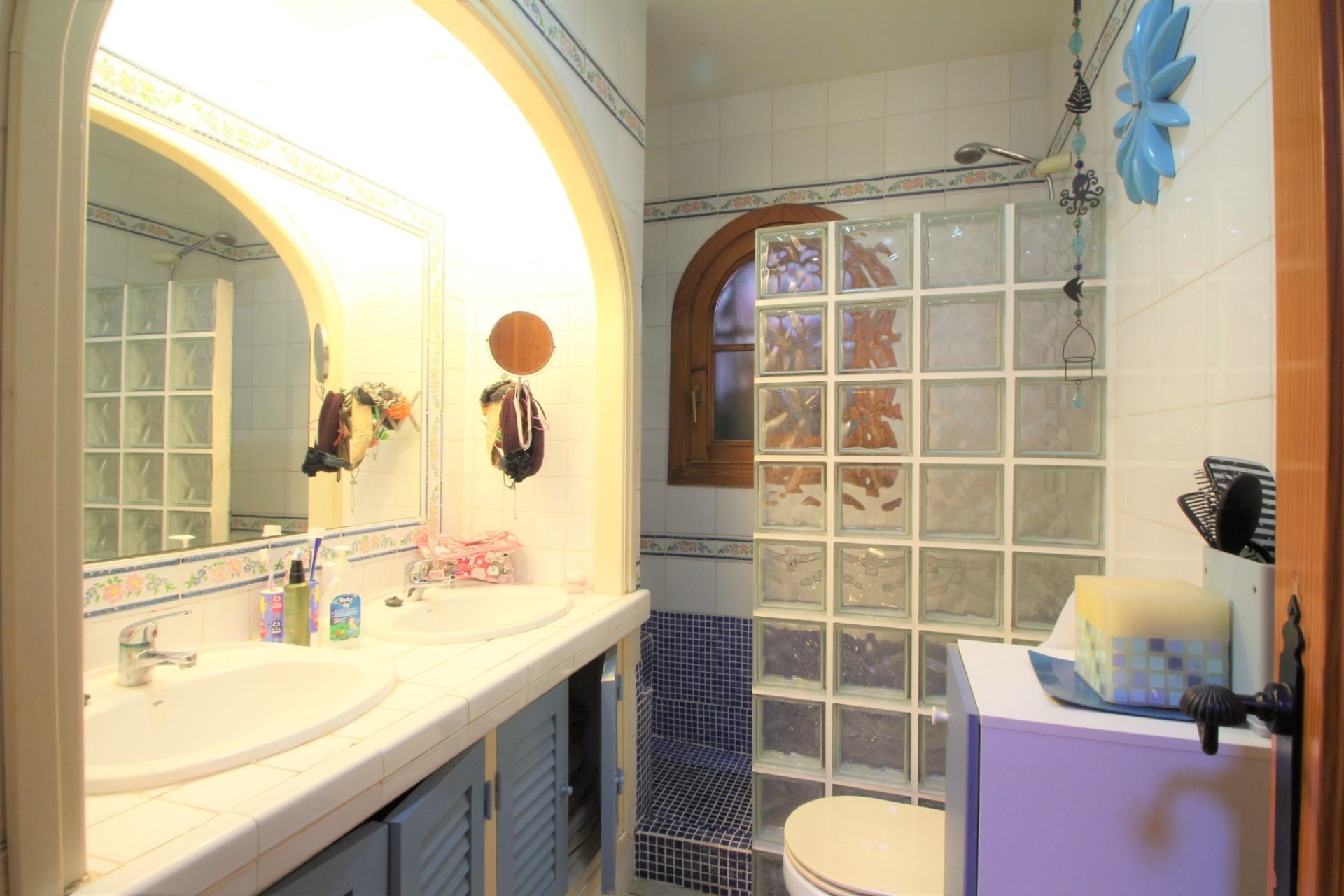 Resale - Townhouse / Duplex / Corner - Villamartín