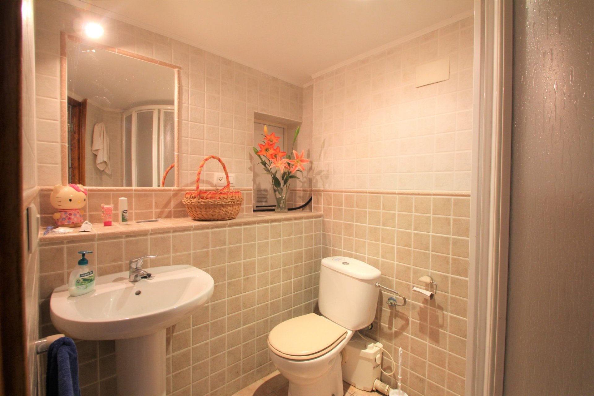 Resale - Townhouse / Duplex / Corner - Villamartín