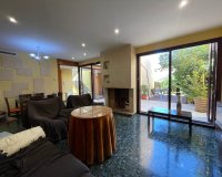 Resale - Townhouse / Duplex / Corner - Villanueva Rio Segura - Villanueva