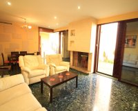 Resale - Townhouse / Duplex / Corner - Villanueva Rio Segura - Villanueva
