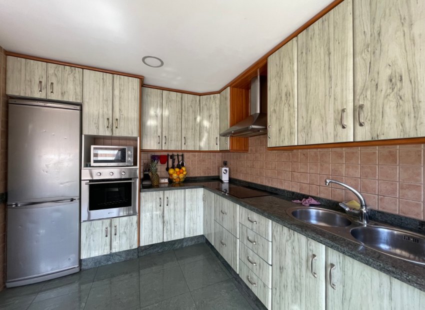 Resale - Townhouse / Duplex / Corner - Villanueva Rio Segura - Villanueva