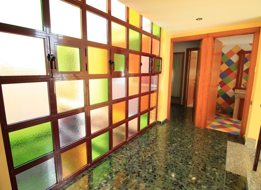 Resale - Townhouse / Duplex / Corner - Villanueva Rio Segura - Villanueva