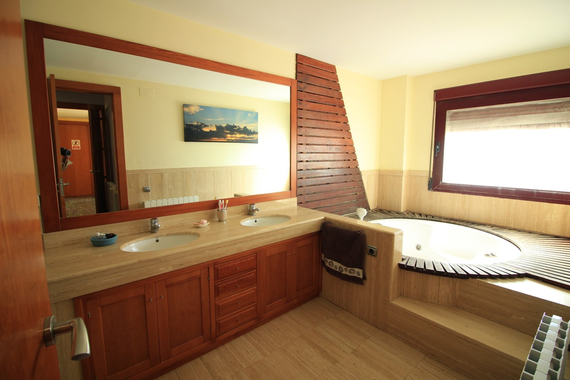 Resale - Townhouse / Duplex / Corner - Villanueva Rio Segura - Villanueva