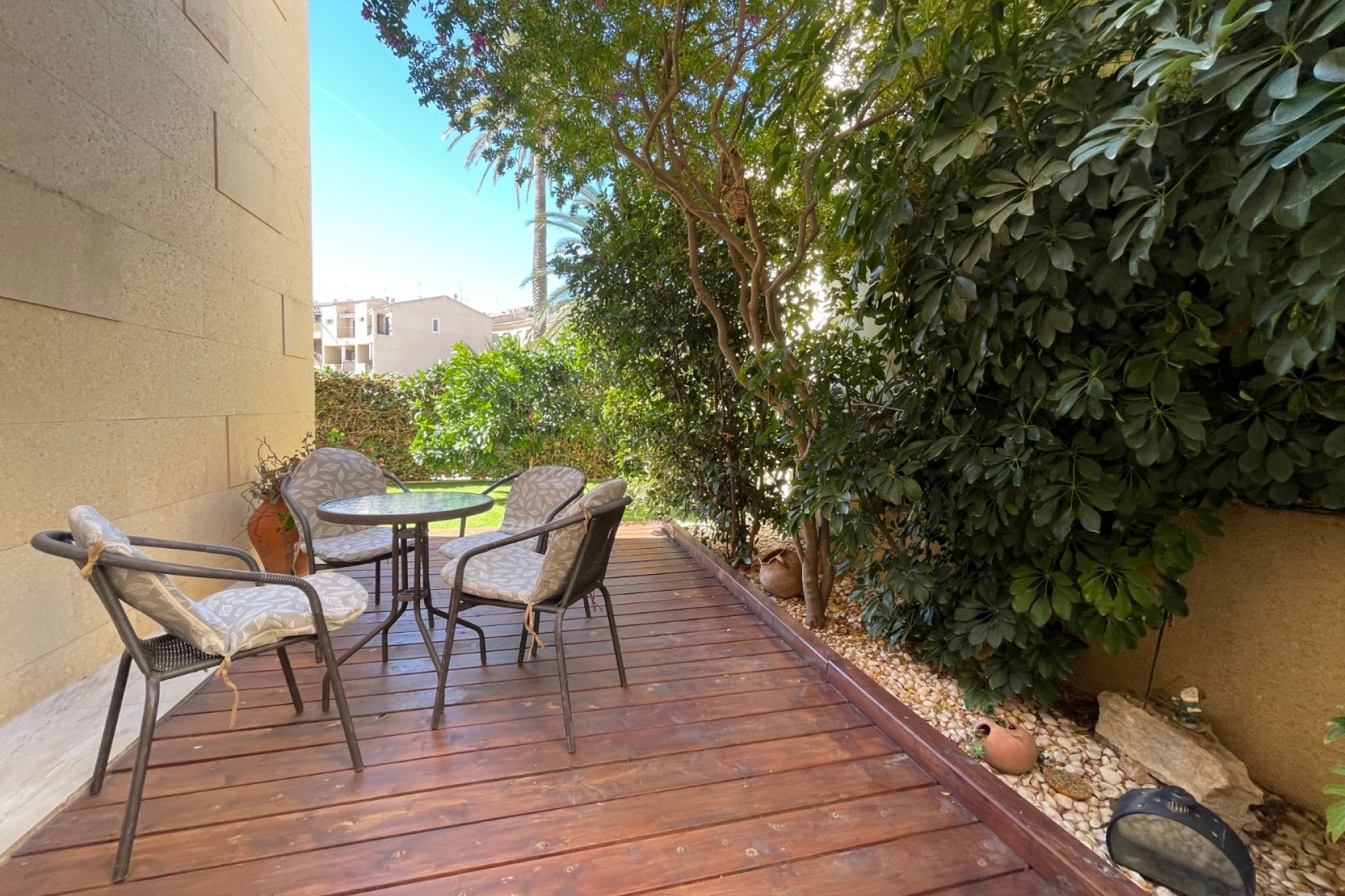 Resale - Townhouse / Duplex / Corner - Villanueva Rio Segura - Villanueva