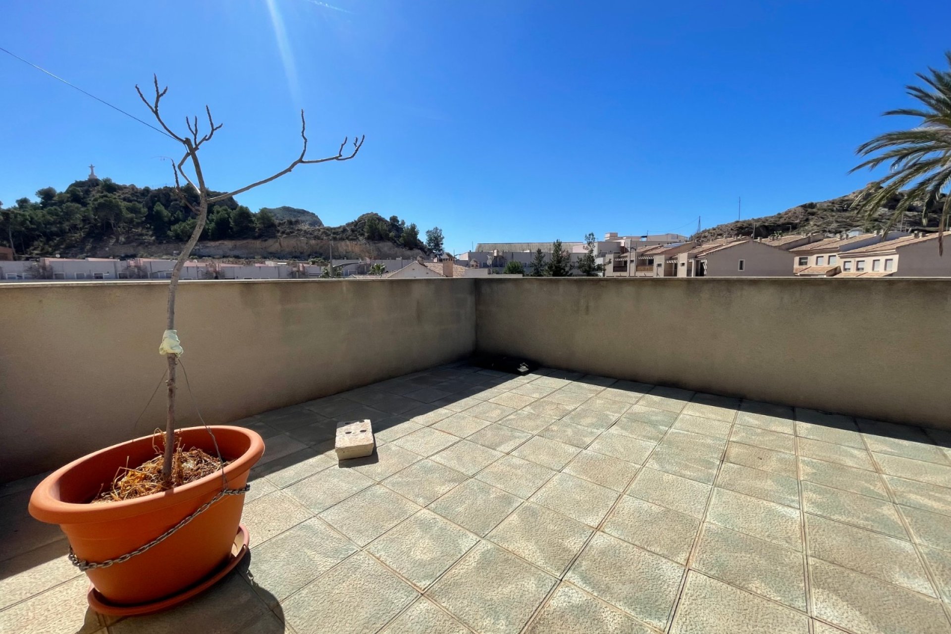 Resale - Townhouse / Duplex / Corner - Villanueva Rio Segura - Villanueva