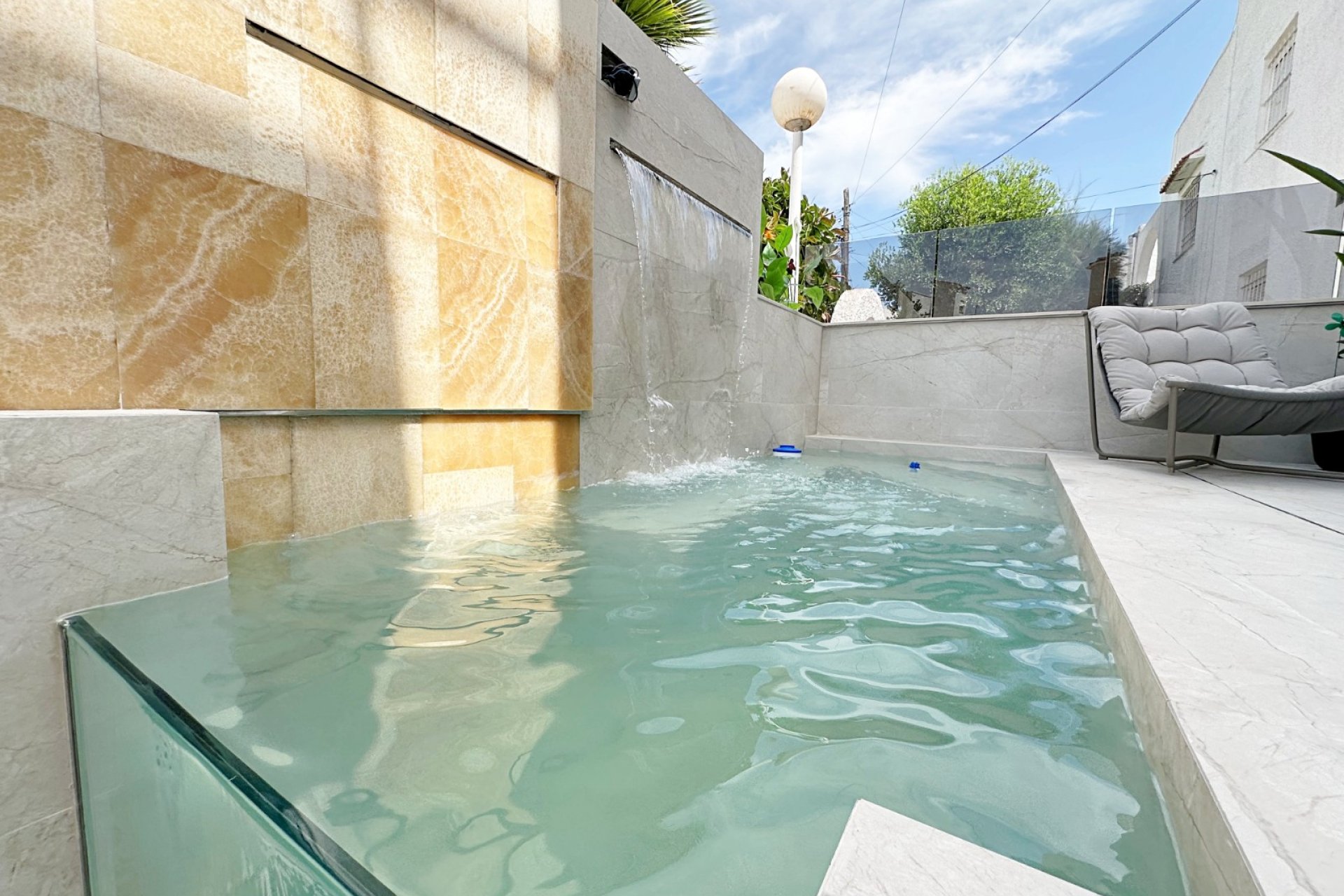 Resale - Townhouse / Terraced House - Torrevieia - Torrevieja