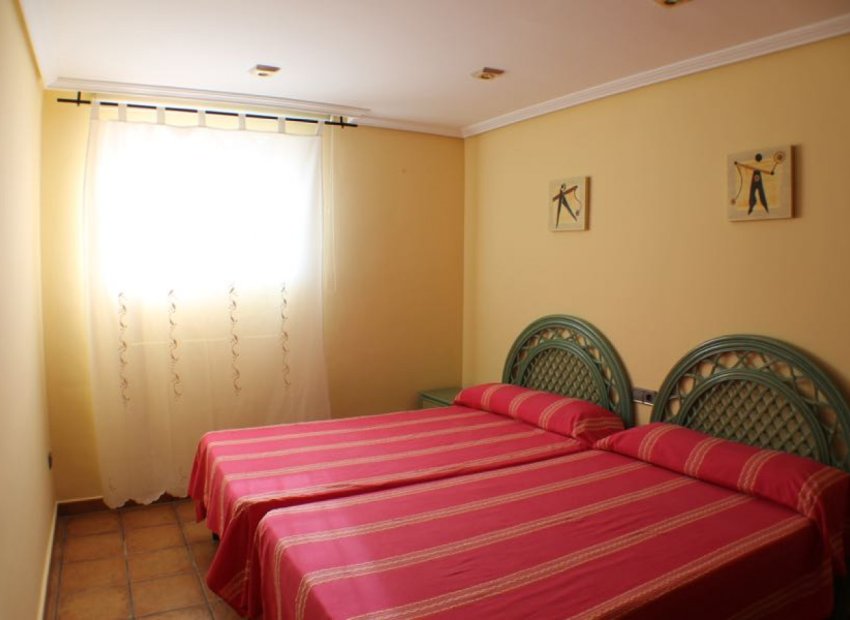 Resale - Villa - Alfas del Pí - Arabi