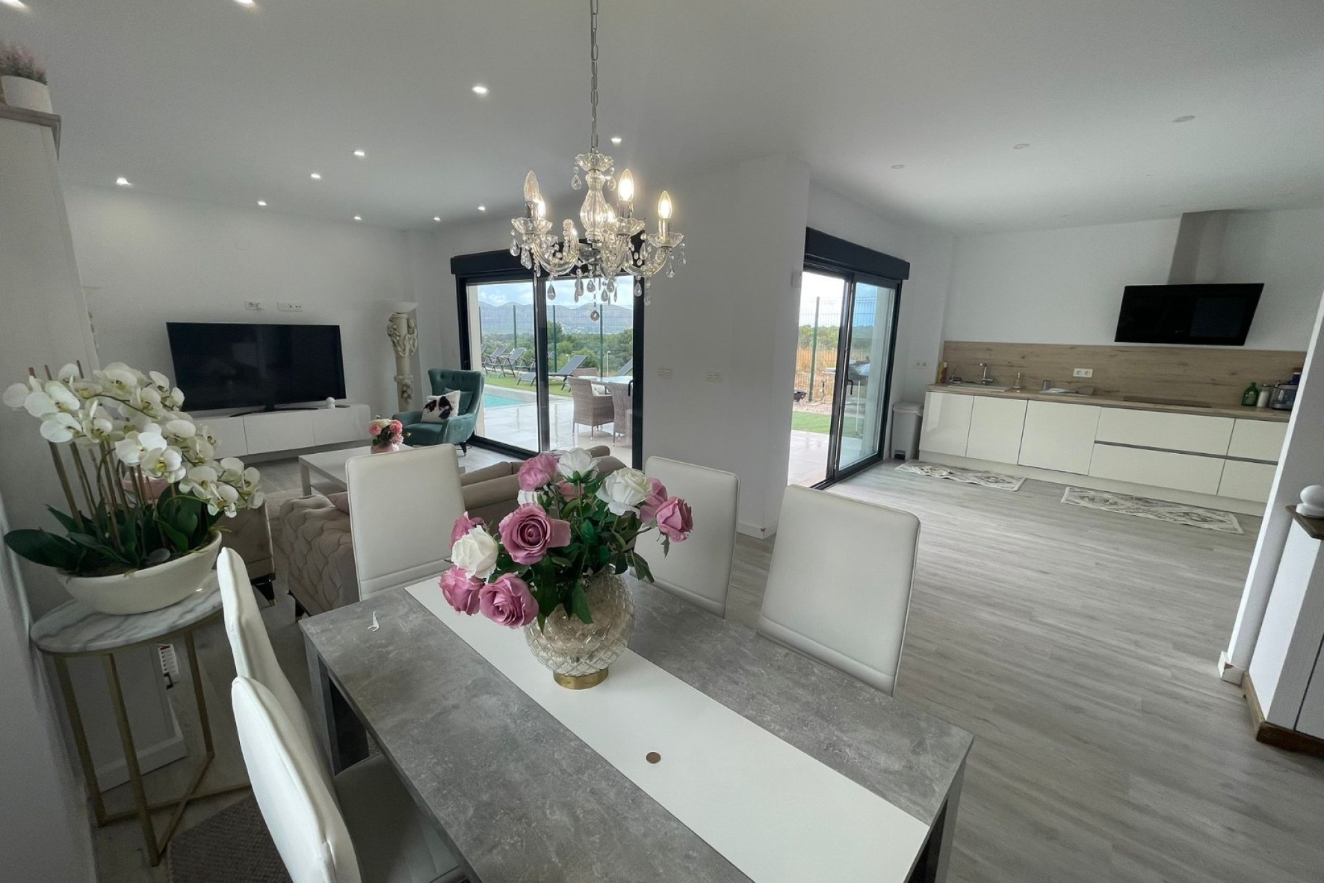 Resale - Villa - Alfas del Pí