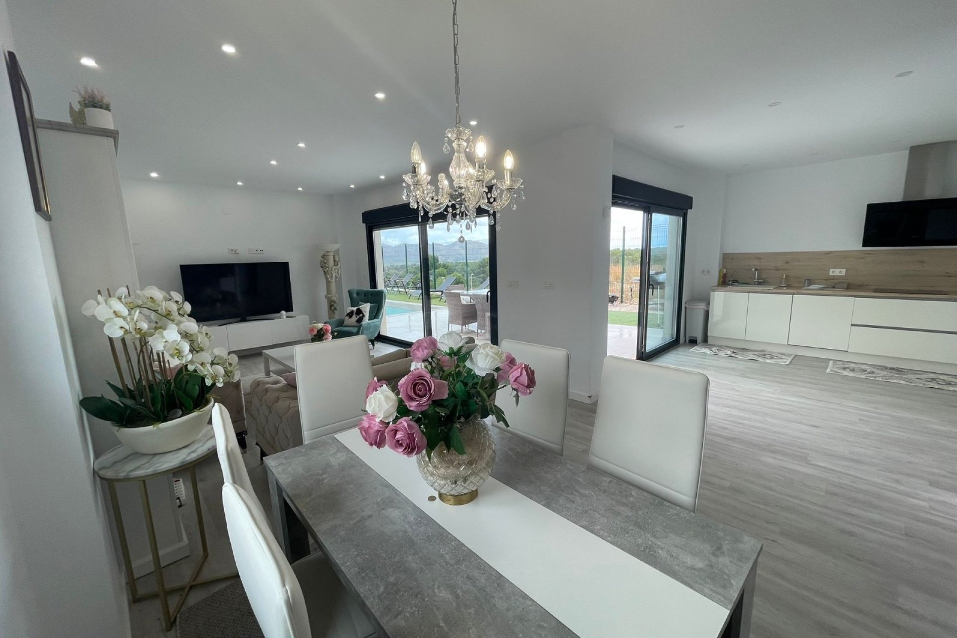 Resale - Villa - Alfas del Pí