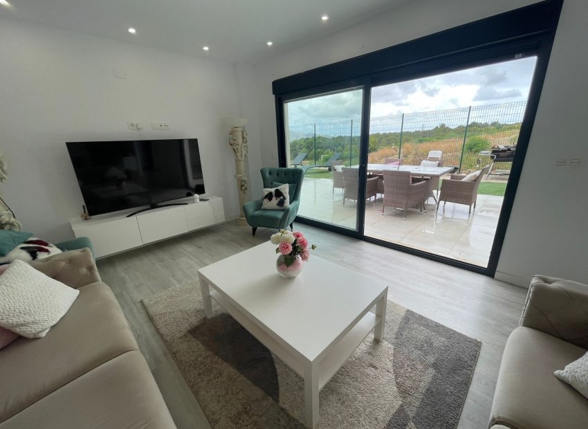 Resale - Villa - Alfas del Pí