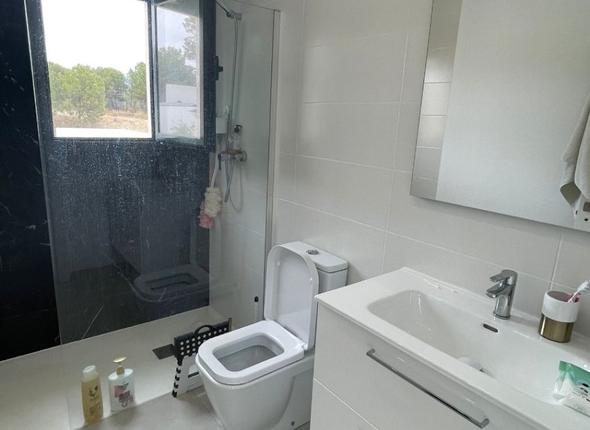 Resale - Villa - Alfas del Pí