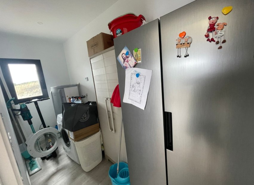 Resale - Villa - Alfas del Pí