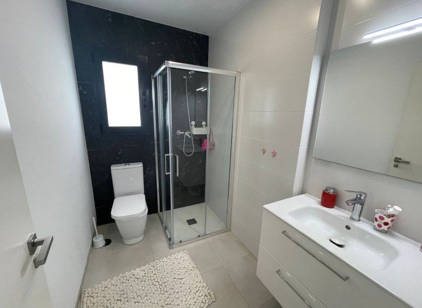 Resale - Villa - Alfas del Pí