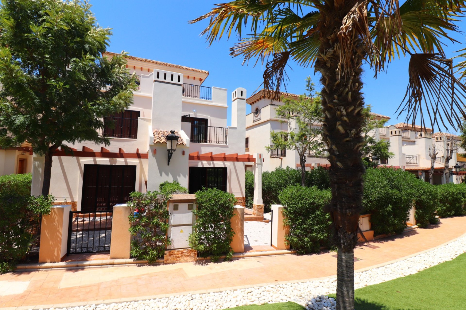 Resale - Villa - Algorfa - La Finca Golf Resort