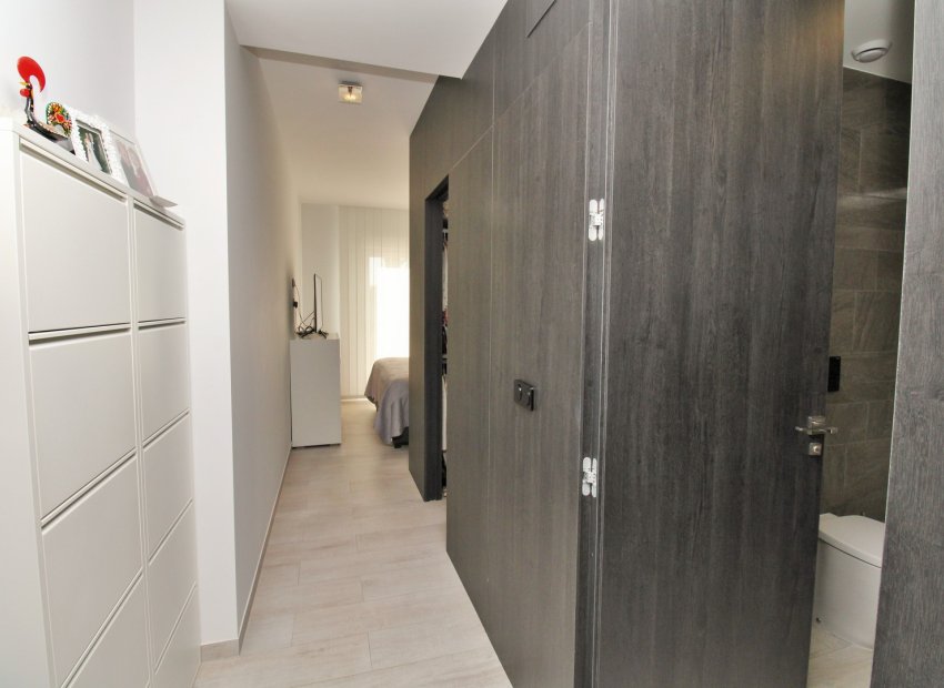 Resale - Villa - Algorfa - La finca Golf