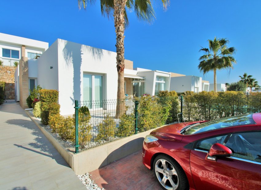 Resale - Villa - Algorfa - La finca Golf