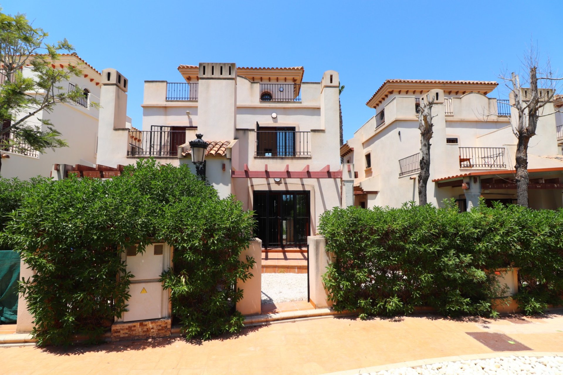 Resale - Villa - Algorfa - La finca Golf