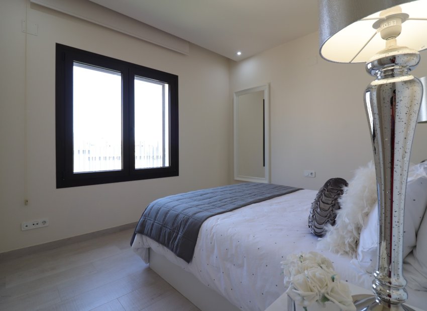 Resale - Villa - Algorfa - La finca Golf