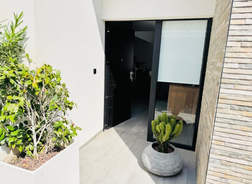 Resale - Villa - Algorfa - La finca Golf