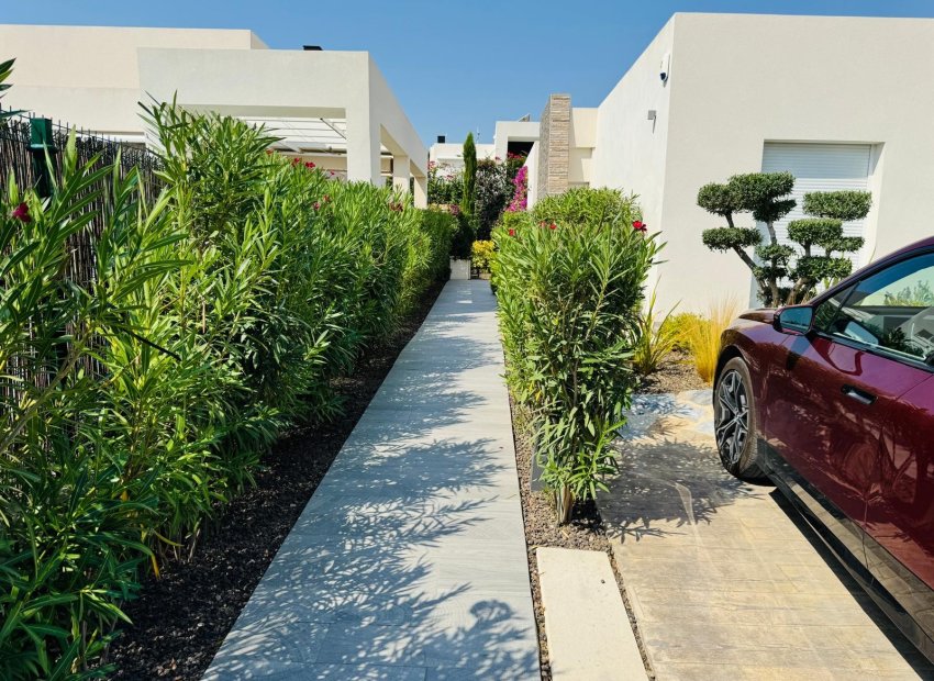 Resale - Villa - Algorfa - La finca Golf