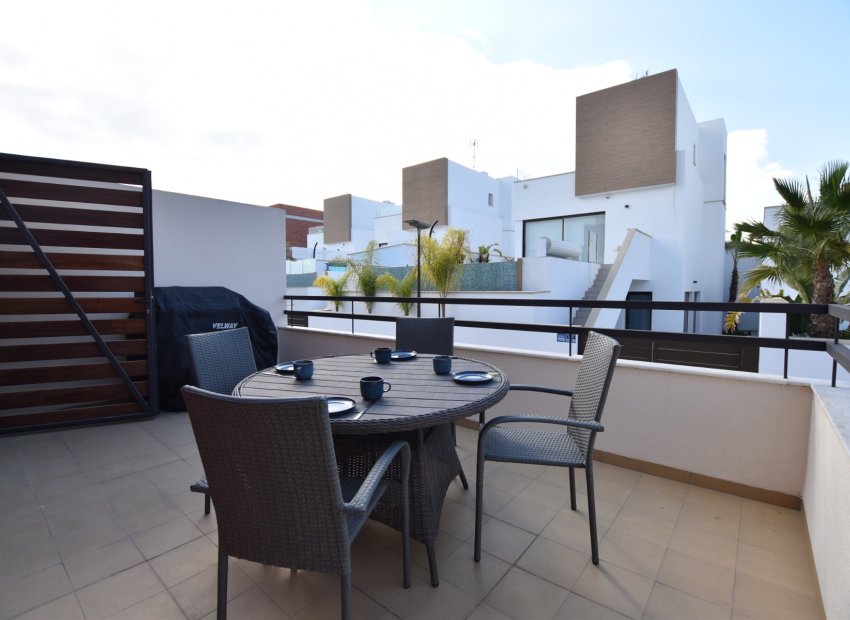 Resale - Villa - Algorfa - La finca Golf