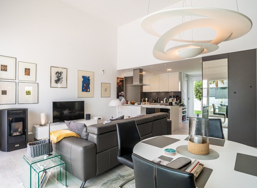 Resale - Villa - Algorfa - La finca Golf