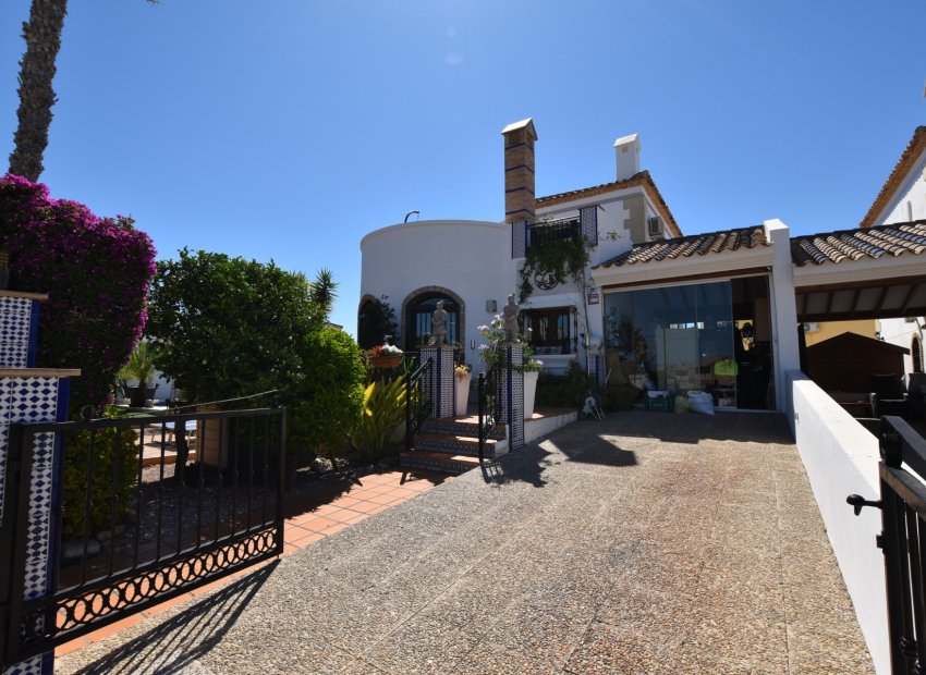 Resale - Villa - Algorfa - La finca Golf