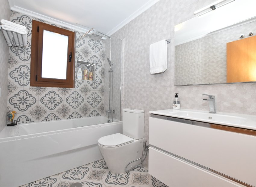 Resale - Villa - Algorfa - La finca Golf