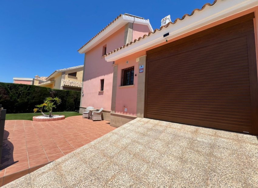 Resale - Villa - Algorfa - La finca Golf