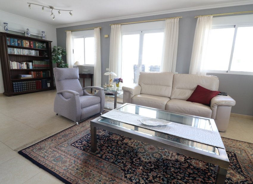 Resale - Villa - Algorfa - Lomas de La Juliana