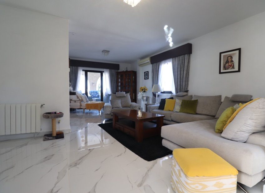 Resale - Villa - Algorfa - Lomas de La Juliana