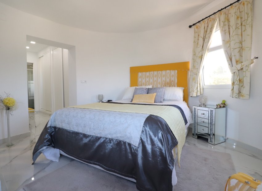 Resale - Villa - Algorfa - Lomas de La Juliana