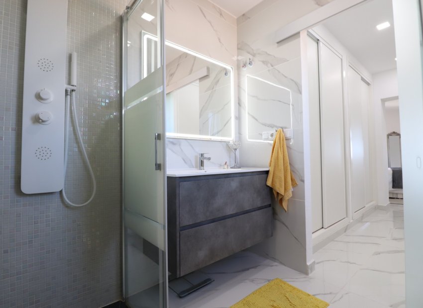 Resale - Villa - Algorfa - Lomas de La Juliana