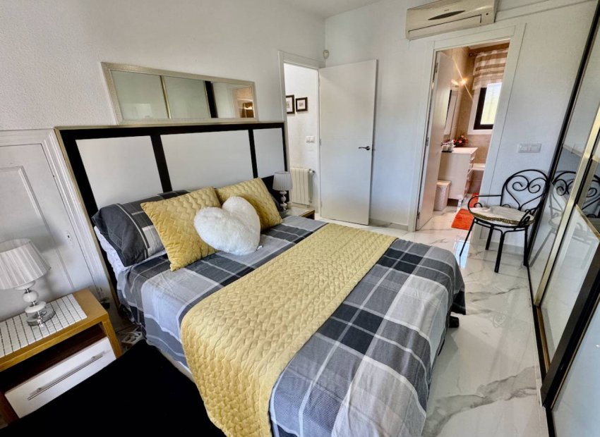 Resale - Villa - Algorfa - Lomas de La Juliana