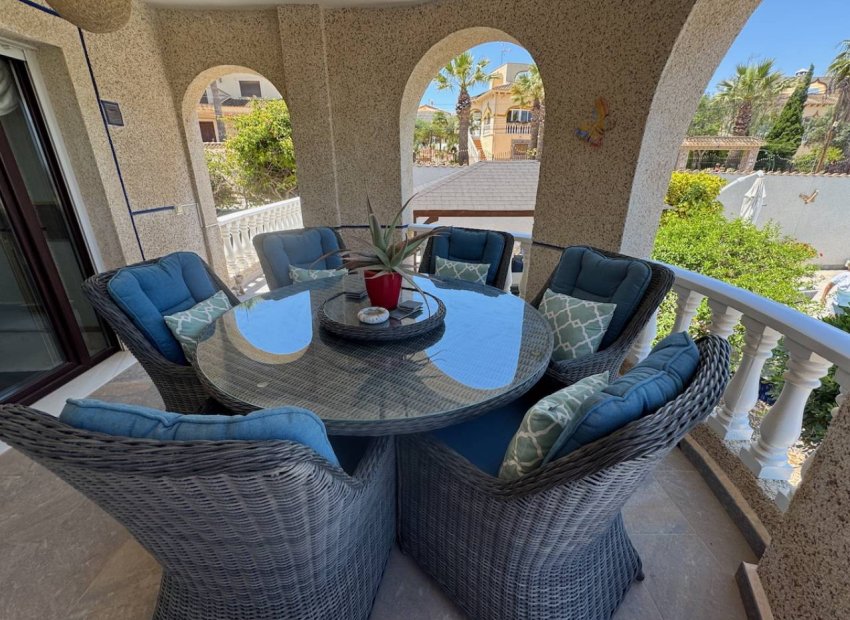 Resale - Villa - Algorfa - Lomas de La Juliana