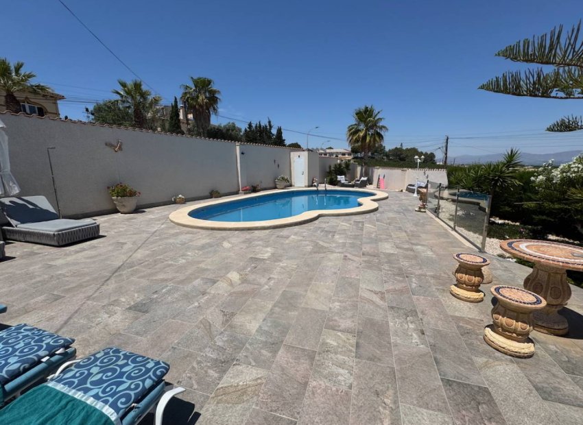 Resale - Villa - Algorfa - Lomas de La Juliana