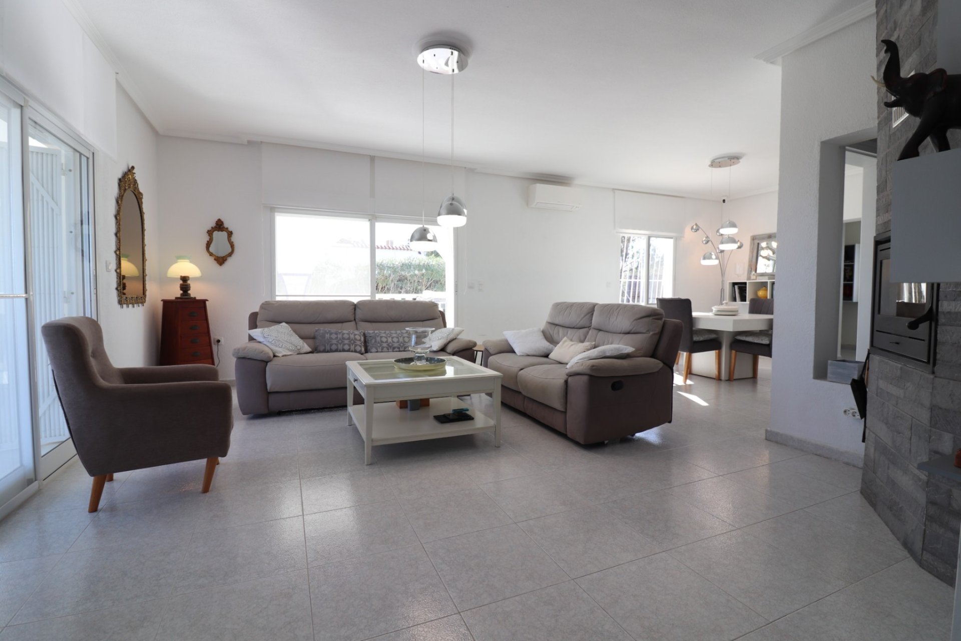 Resale - Villa - Algorfa - Lomas de La Juliana