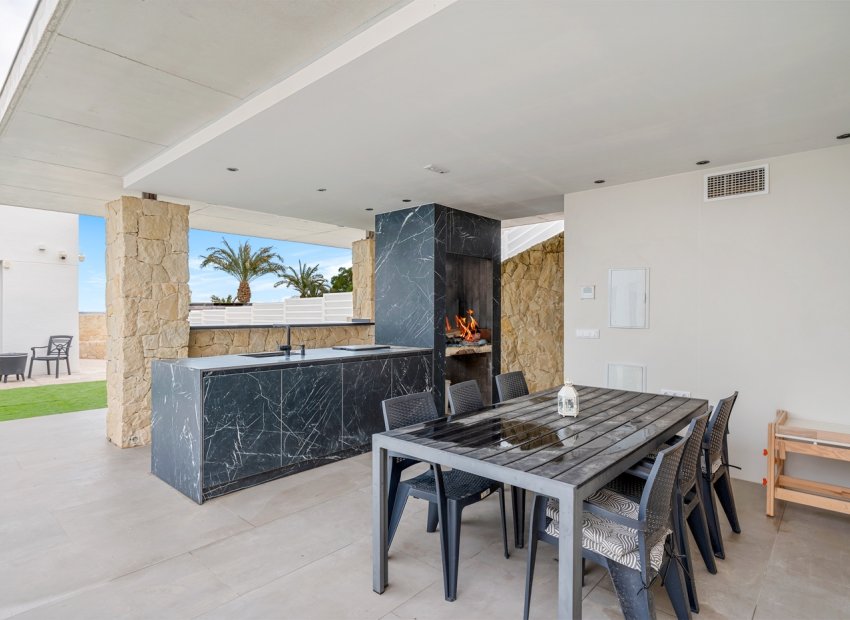 Resale - Villa - Algorfa - Lomas de La Juliana