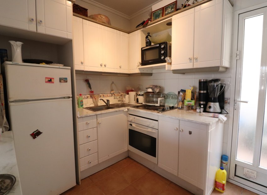 Resale - Villa - Algorfa - Montebello