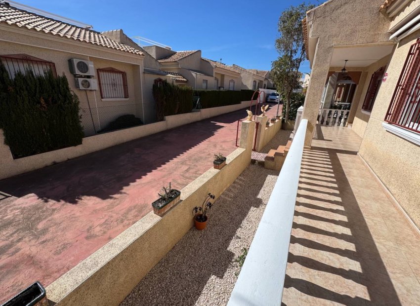 Resale - Villa - Algorfa - Montemar
