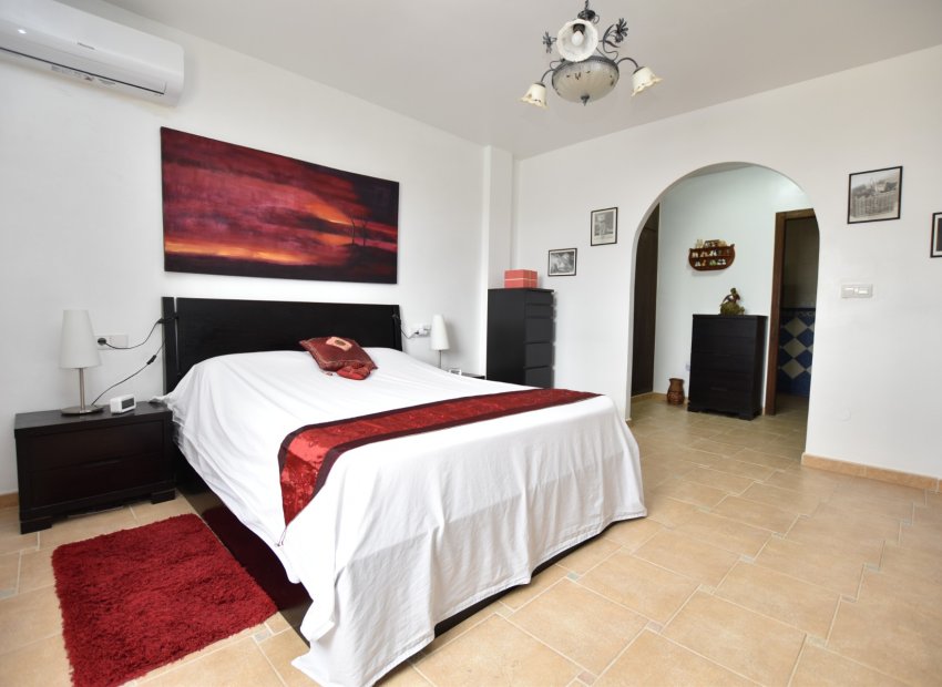 Resale - Villa - Algorfa - Montemar
